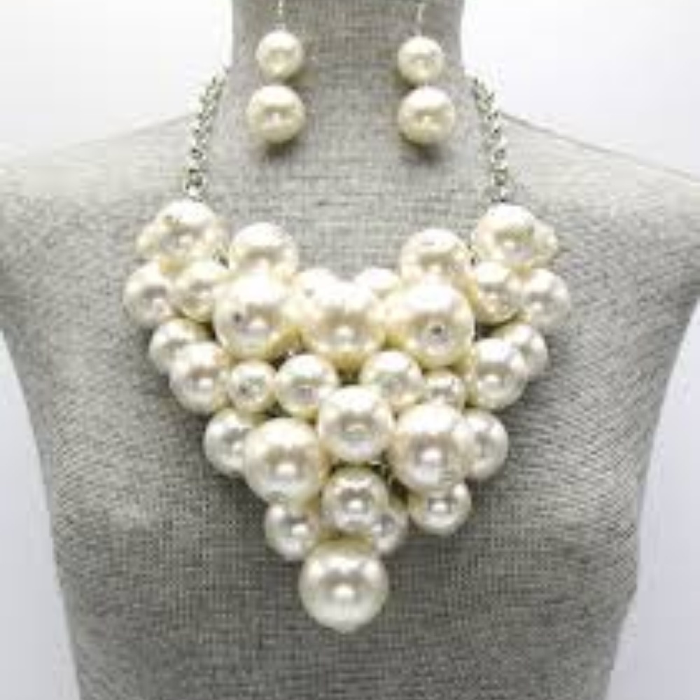 Necklace Set